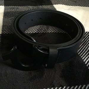 True Religion Horseshoe Buckle Belt.